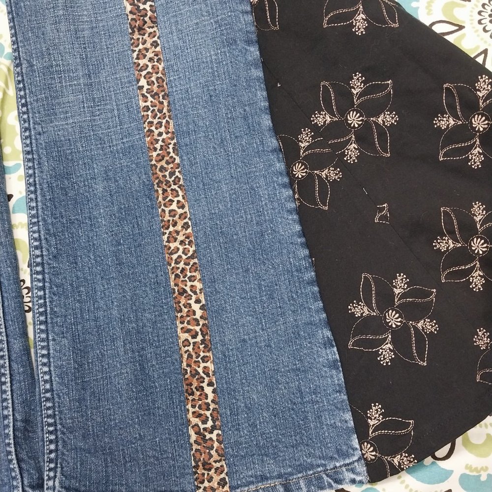 2604 Size 14m Levi's Signature Stretch Upcycled Bell-Bottoms - Picture 2 of 5